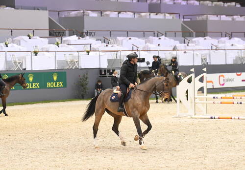 Optimized by JPEGmini 3.18.4.211163429-AP 0x03c9bc8a