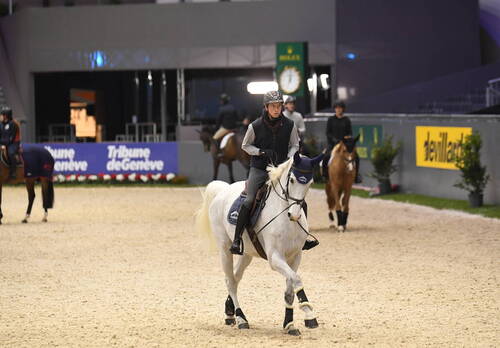 Optimized by JPEGmini 3.18.4.211163429-AP 0x98bf5f97