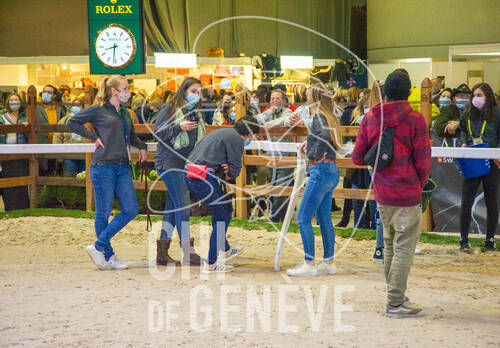 Optimized by JPEGmini 3.18.4.211163429-AP 0x9ce5ef52