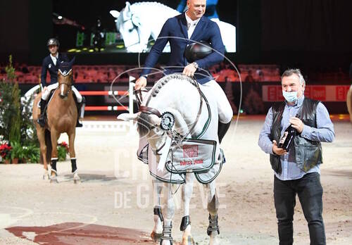 Optimized by JPEGmini 3.18.4.211163429-AP 0xfb635425