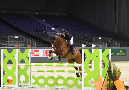 Optimized by JPEGmini 3.18.4.211163429-AP 0x7cef25f2