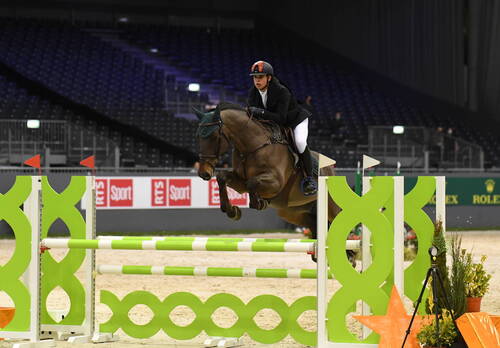 Optimized by JPEGmini 3.18.4.211163429-AP 0xb16c1231