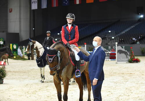 Optimized by JPEGmini 3.18.4.211163429-AP 0x8b3b104e