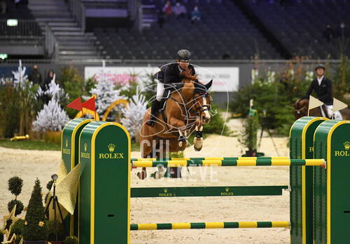 Optimized by JPEGmini 3.18.4.211163429-AP 0xb9f46acc