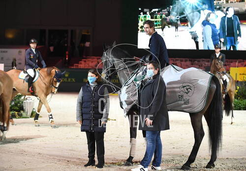 Optimized by JPEGmini 3.18.4.211163429-AP 0x2980a40f