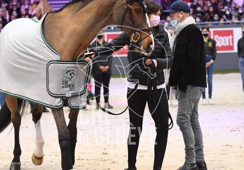 Optimized by JPEGmini 3.18.4.211163429-AP 0x45007bd8