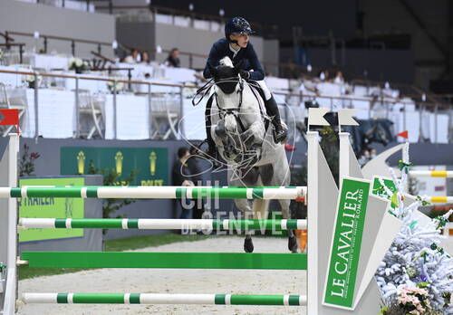 Optimized by JPEGmini 3.18.4.211163429-AP 0x49298b2e