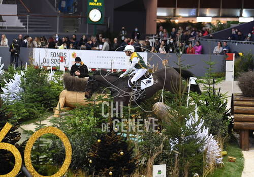 Optimized by JPEGmini 3.18.4.211163429-AP 0x170bf920