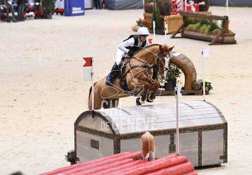 Optimized by JPEGmini 3.18.4.211163429-AP 0x3884e04c