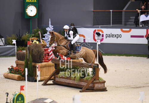 Optimized by JPEGmini 3.18.4.211163429-AP 0x459fcc1e