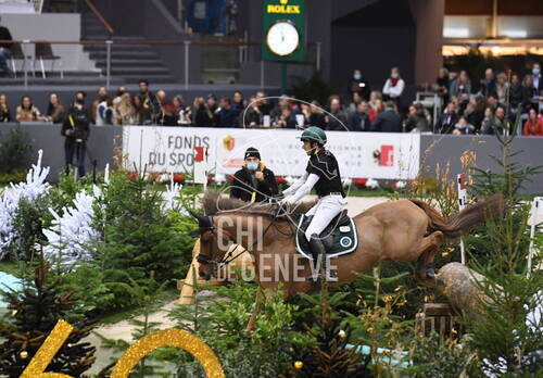 Optimized by JPEGmini 3.18.4.211163429-AP 0xe51351ed