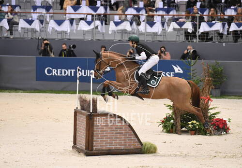 Optimized by JPEGmini 3.18.4.211163429-AP 0x68a7cc49