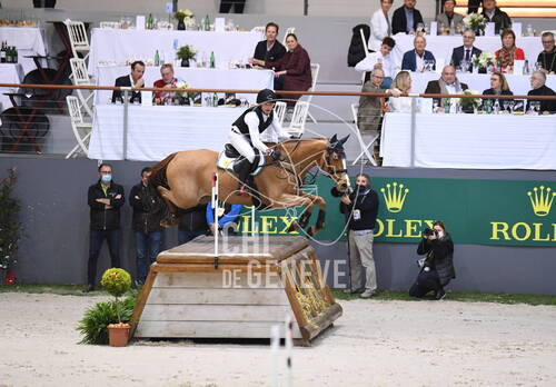 Optimized by JPEGmini 3.18.4.211163429-AP 0x7e7840a6