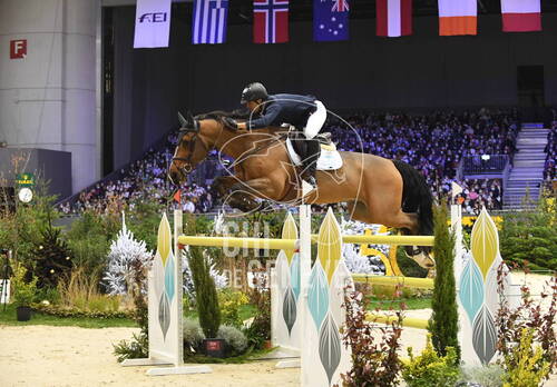 Optimized by JPEGmini 3.18.4.211163429-AP 0x06f5ae2e