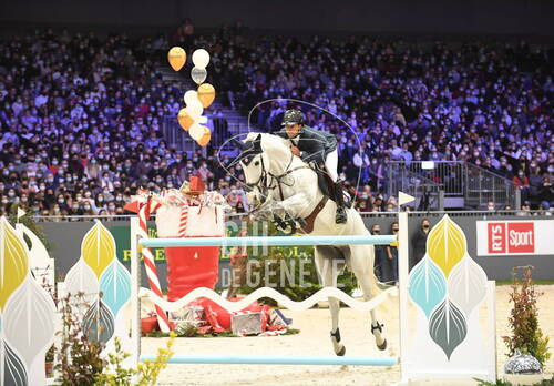 Optimized by JPEGmini 3.18.4.211163429-AP 0x067ed494