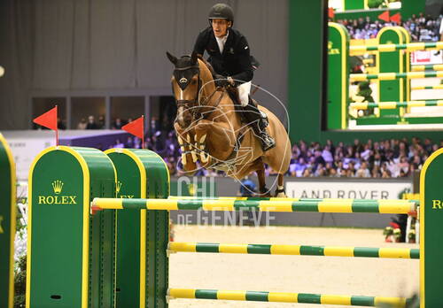 Optimized by JPEGmini 3.18.4.211163429-AP 0xc34bf9d0