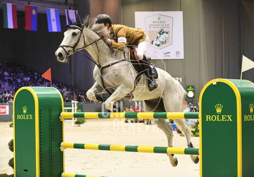 Optimized by JPEGmini 3.18.4.211163429-AP 0xe86cda76