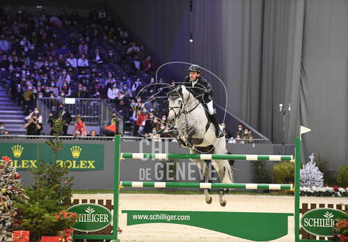 Optimized by JPEGmini 3.18.4.211163429-AP 0x15ca74e1