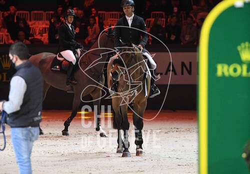 Optimized by JPEGmini 3.18.4.211163429-AP 0x0d2f9447