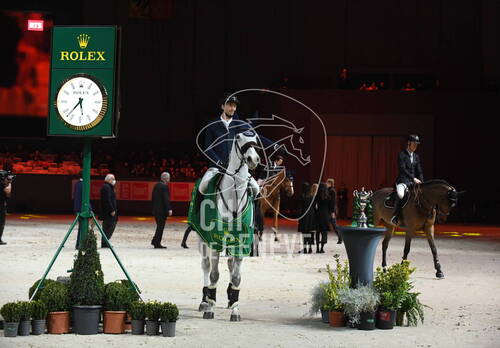 Optimized by JPEGmini 3.18.4.211163429-AP 0xc34bf9d0