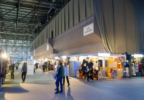 Optimized by JPEGmini 3.18.4.211163429-AP 0x3beac5af