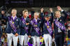 Peder Fredricson, Henrik Von Eckermann, Jen Fredricson, Malin Baryard Johnsson et Henrik Ankarcrona (de gauche à droite) célèbrent leur victoire à l'issue de l'épreuve par équipe des championnats du monde d'Herning. (photo Pierre Costabadie/Scoopdyga)