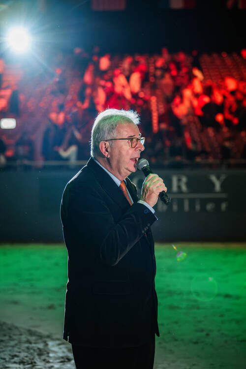 Alban Poudret au micro