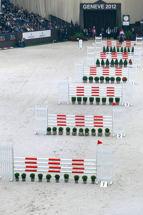 JUMPING CSIW GENEVE 08/12/2012 PRIX STARLING HOTEL GENEVA 6 BARRES AMBIANCE