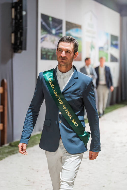 Steve Guerdat bientôt dans le cross indoor?